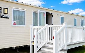 Magic Caravan Camber Sands 221